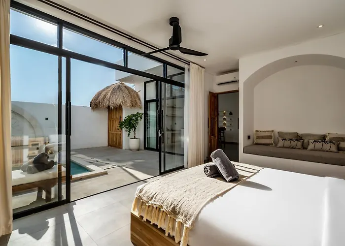 Villa Palm Lot 22